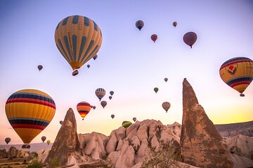 2 Days Cappadocia Red and Green Tour from Istanbul by Flight