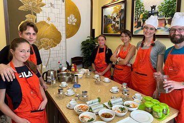 Hanoi Maya Kitchen: Traditional Cooking Class & Market Tour