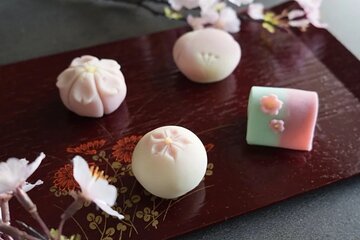 Nerikiri Wagashi-Making with Tea Ceremony