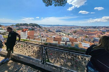 2-Hour Private Tour of Lisbon