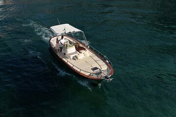 Capri Private Boat Tour from Sorrento Gozzo 25ft Fratelli Aprea