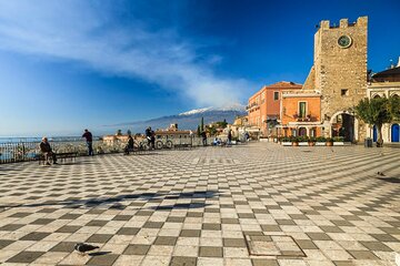 Full Day Private Tour of Etna and Taormina 