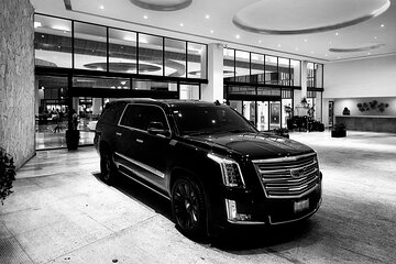 Private SUV from Cancun Airport to Cancun and Playa del Carmen