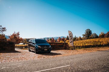 Private Luxury Transfer to Bannockburn Vineyard in Queenstown