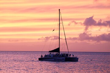 Coast of Ka'anapali Beach Sunset Dinner Sail 