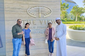 The View The Palm Jumeirah Dubai Experience: Entry with Transfer 