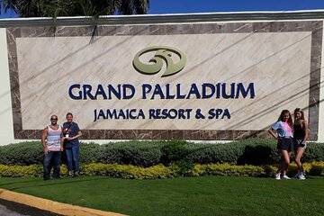 Private Montego bay Airport Transfer To Grand Palladium 