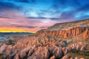 Red & Rose Valley Sunset Hiking Tour