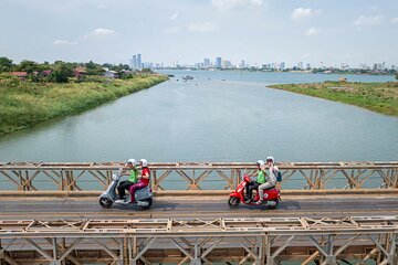 Phnom Penh Silk Island Haft Day Vespa Tour