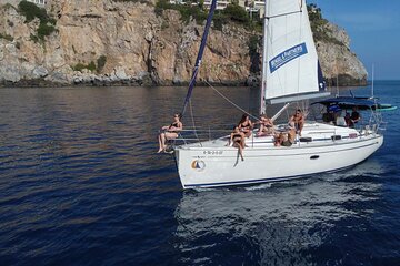 La Herradura: Sailboat with a view of Dolphins-Private 