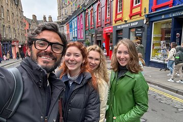 Edinburgh Private Walking Tour in Spanish