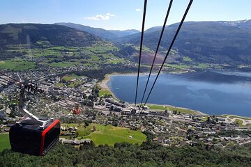 Private Day Tour Hardangerfjord, Voss Gondol, 4 Great Waterfalls