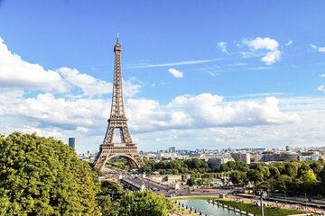 Eiffel Tower Night Tour to 2nd Floor with Top Floor Option