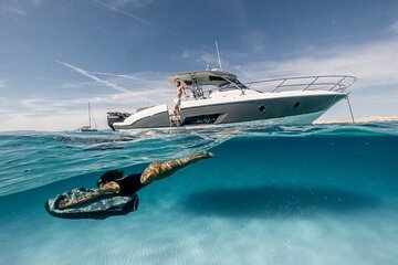 1 Day Boat Rental Sessa Marine — Largo Key 36 in Ibiza