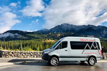 Calgary YYC Airport to Lake Louise – Private Shuttle (Round Trip)