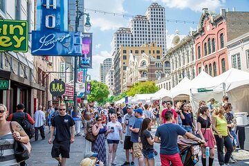 Austin's Must See Sights Guided Private Walking Tour