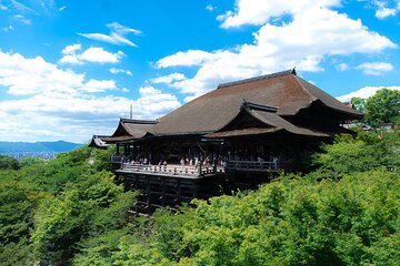 Kyoto Bus Tour: Iconic Kinkakuji, Ginkakuji, Kiyomizu Temple【AW】