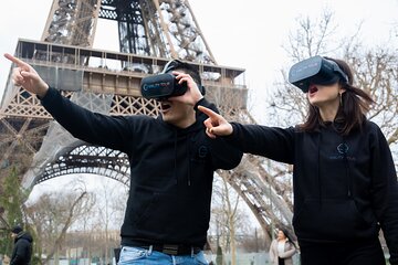 Virtual Reality Guided Tour at the Eiffel Tower