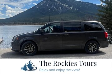 Airport Shuttle: Lake Louise <---> Calgary