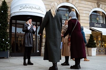 Unique Guided Walking Tour of Parisian Women in Fashion History