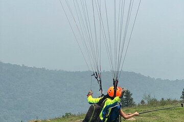 Paragliding Experience in Ha Noi