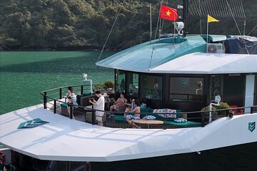 Luxury Catamaran Day Cruise to Lan Ha From Hanoi By Expressway