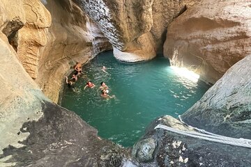 2 Days Private Wadi Shab Tour in Desert Safari