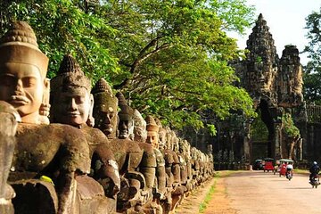 Join excursion Angkor temple & Small Group Tours