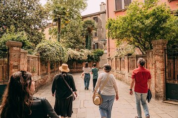 Walking in Venice Off-the-beaten Track