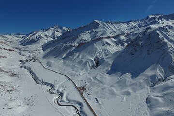 Full Ski Day Tour in the Andes