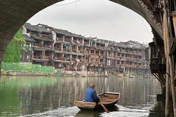 4-Days tour to Fenghuang,Zhangjiajie and Wulingyuan