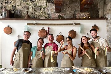 Shared Cooking Class with Garden Visit in Sorrento 