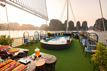 Luxury Halong Bay Full Day from Hanoi or Halong - Amethyst Cruise