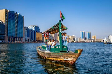 Experience Dubai City Tour in a Luxury Mercedes V250 / GMC Yukon 
