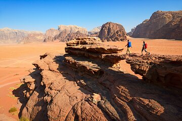 Private Full-Day Wadi Rum and Petra Tour from Aqaba