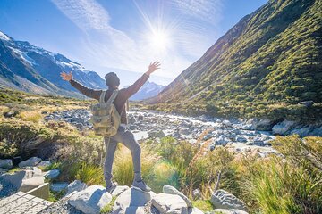 Queenstown to Mt Cook Small Group Tour (One-Way)