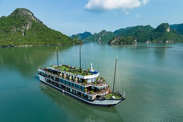 4-Day Hanoi to Ninh Binh and Halong Bay Overnight 5 Star Cruise