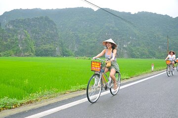 Full-Day Tour to explore Hoa Lu, Tam Coc & Mua Caves from Hanoi