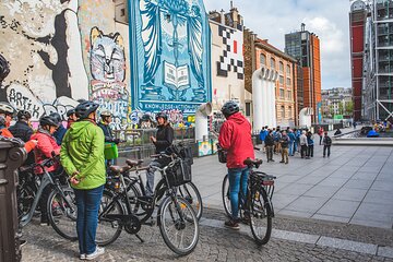 Paris: Guided Bike Tour - The Treasures of the Marais 