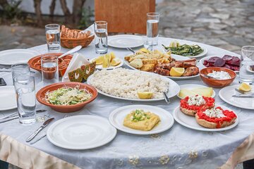 Heraklion - Walking city tour with food tasting 