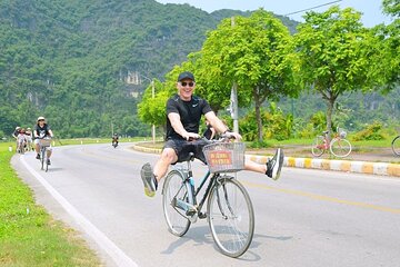 Ninh Binh FullDay: Hoa Lu, Trang An, Mua Cave- Cycling, Boat Trip