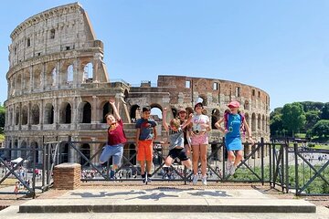 Colosseum and Roman Forum Guided Tour Treasure Hunt for Kids