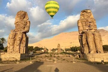 Luxor 2 days tour to Museum Artisans City Habu Temple And Other