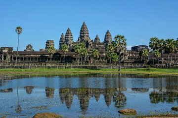 Angkor Wat and Temple Tour with local Tour Guide