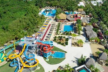 Santo Domingo Airport and Grand Sirenis Private Transfer