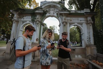 Private audio book city rally in Vienna’s Stadtpark