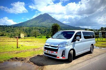 Private Transport Dreams Las Mareas to Arenal