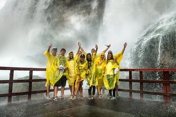 Niagara Falls USA Tour w/Maid of the Mist & Cave of the Winds