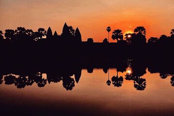 Angkor Wat Small-Group Sunrise -Siem Reap Tour 