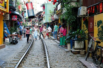 Hanoi Private Sightseeing Tour: Local Culture and Train Street 